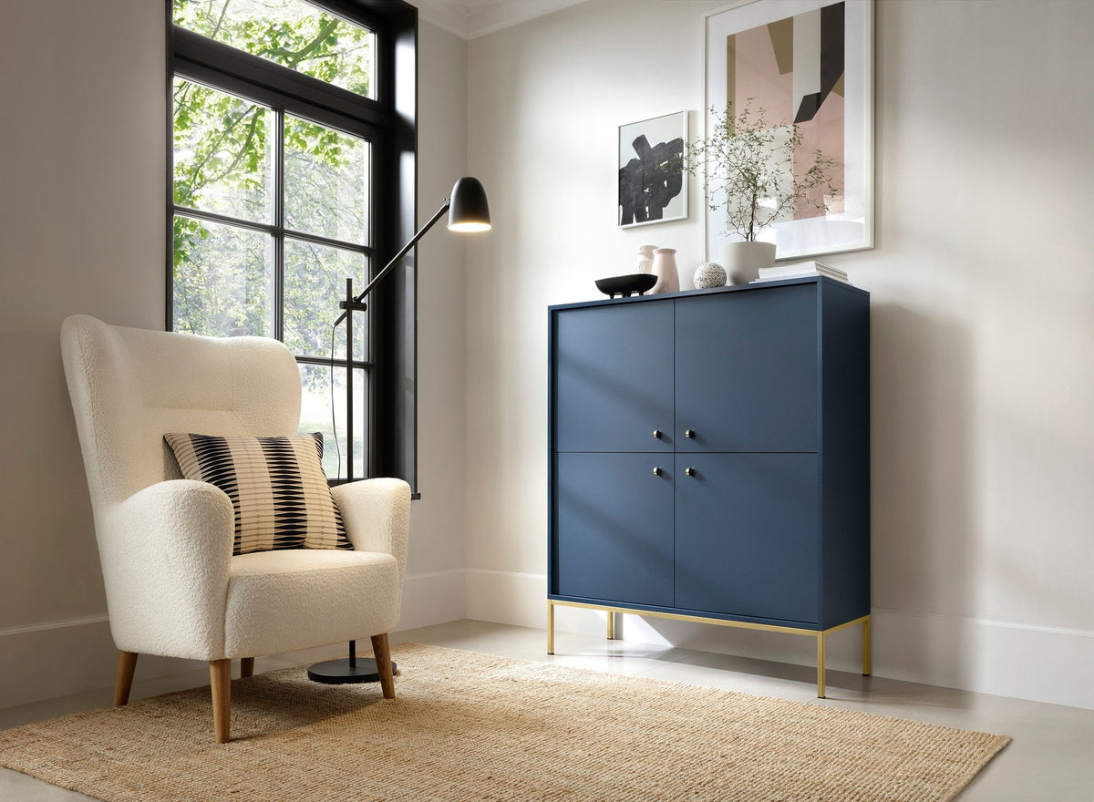 Kviat-kommode 104x126 i vintage-stil – i indretningen