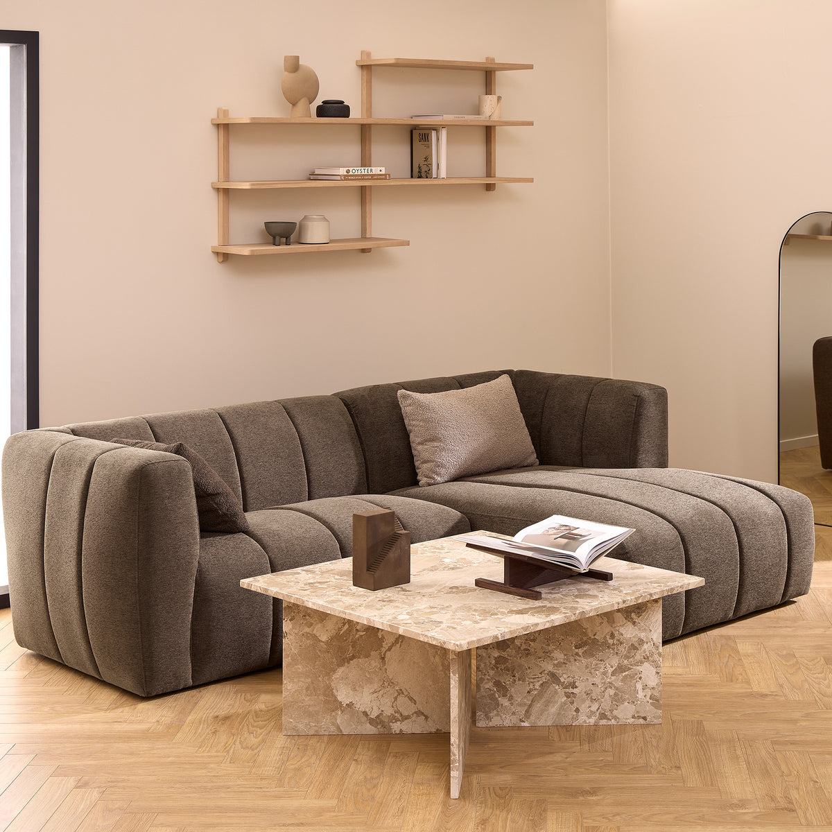 Plaris-sofabord 90x42 i elegant stil – i indretningen