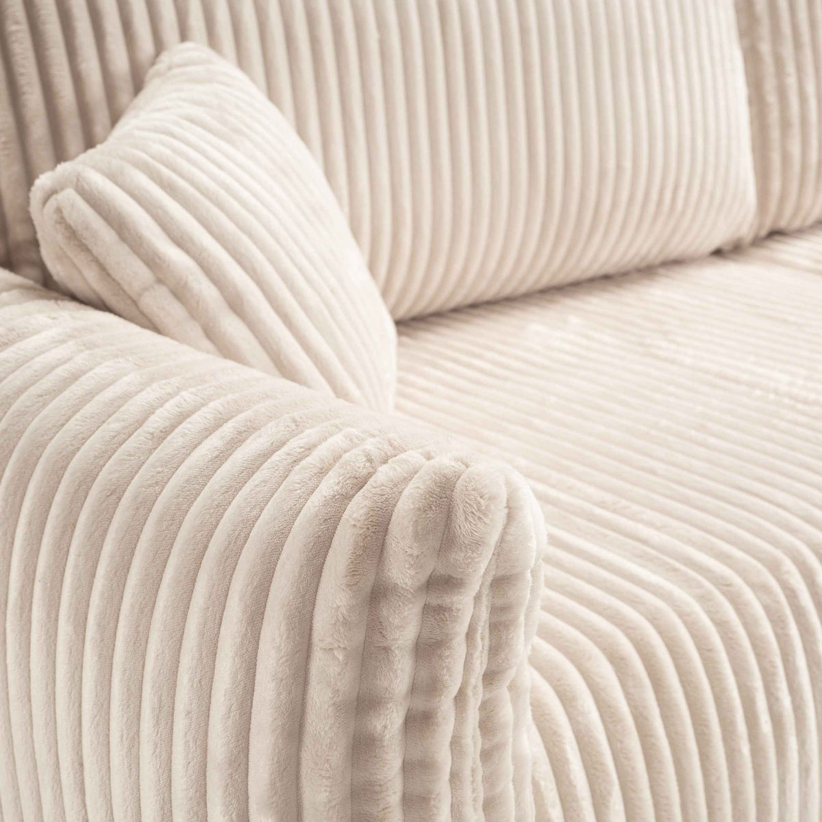 Alloro 3-personers sovesofa, 145x200, med opbevaringsrum i moderne stil – nærbillede af detaljer og struktur