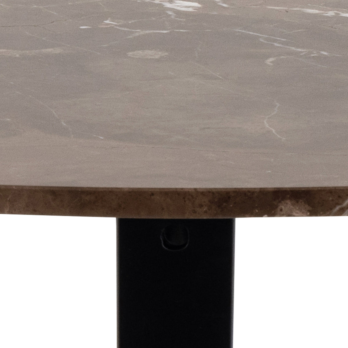 Det runde bord Morial 120x76 i elegant stil – nærbillede af detaljer og overflade