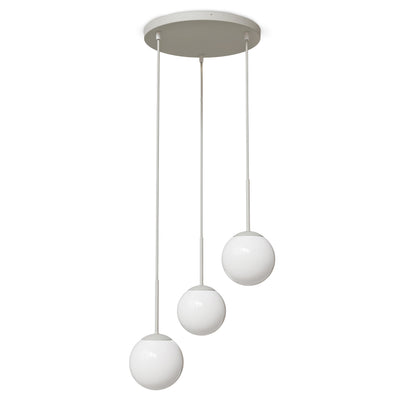 Lampa Triella wisząca trzy kule w stylu nowoczesnym – zdjęcie główne | Pillovely