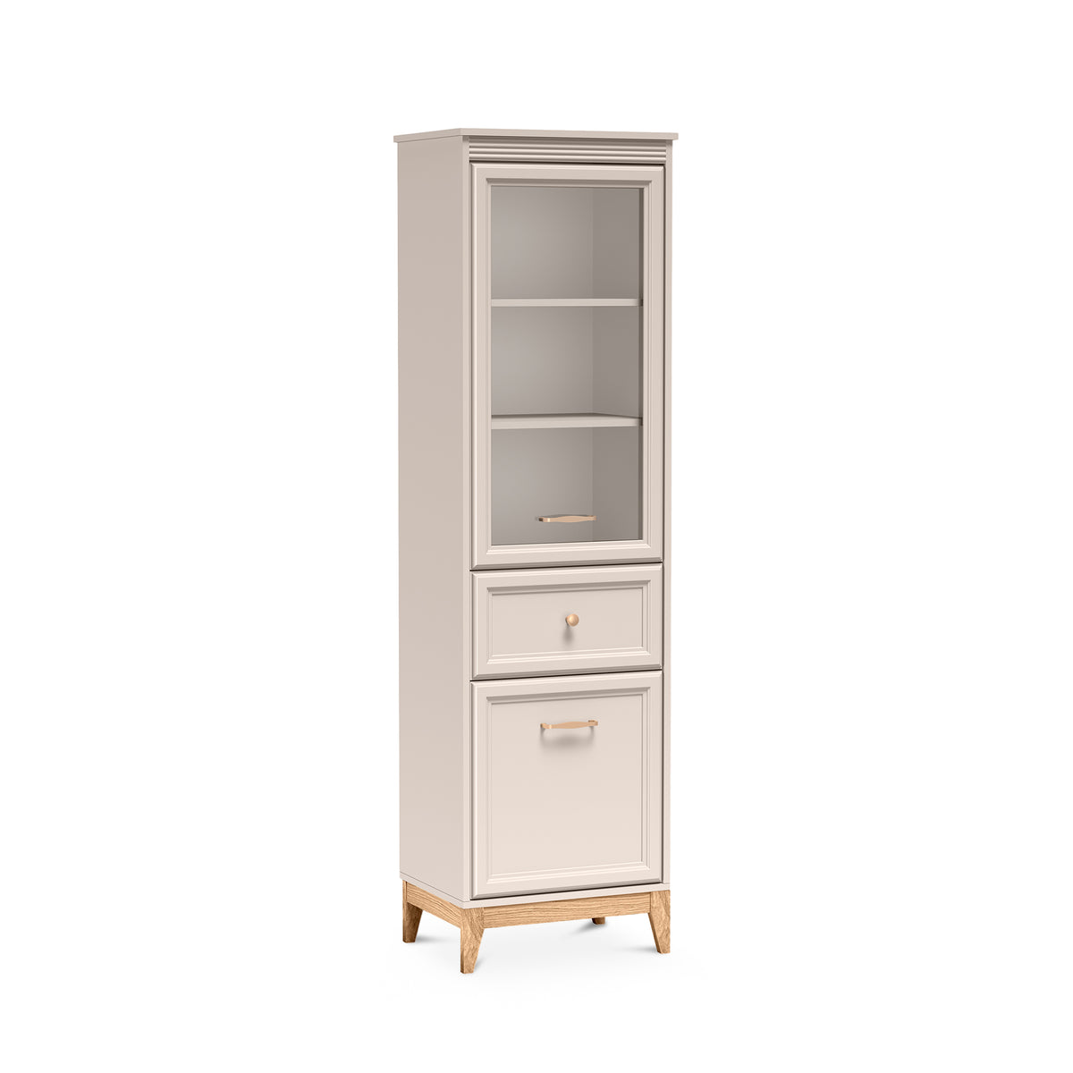 Serena 55x193 vitrineskab til stuen med glaslåger i modern classic-stil – set fra en vinkel | Pillovely