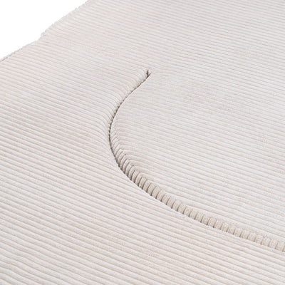 Kamelia-sofa i skum, fritstående, 200 cm, med sovefunktion i japandi-stil – nærbillede af detaljer og struktur