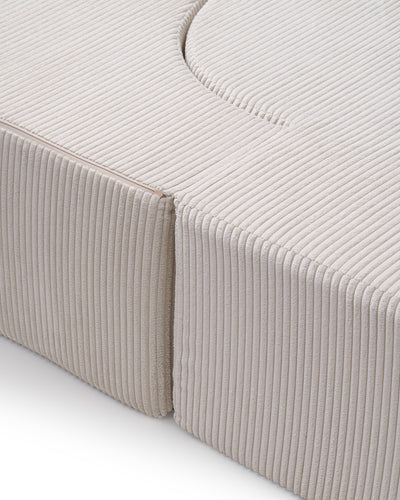 Kamelia-sofa i skum, fritstående, 200 cm, med sovefunktion i japandi-stil – nærbillede af detaljer og struktur