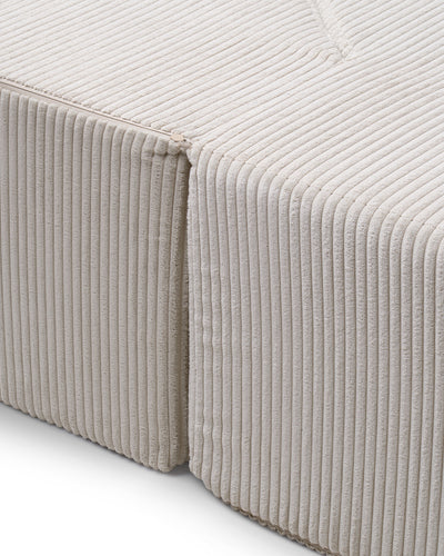 Lunaria-modulsofa i skum, 200 cm, med sovefunktion i japandi-stil – nærbillede af detaljer og tekstur