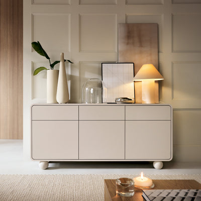 Komoda Ballo 160x75 w stylu japandi – w aranżacji wnętrza
