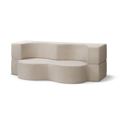 Fritstående skumsofa på 200 cm med sovefunktion i japandi-stil | Kamelia Sandsten (POSO 02)