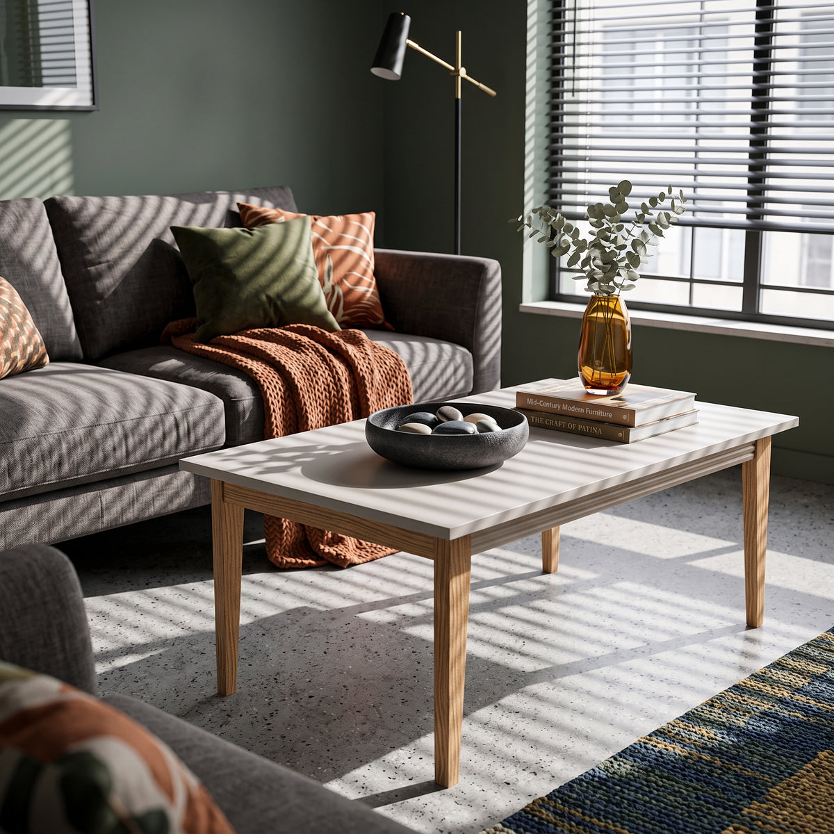 Serena-sofabord til stuen, 90x40, med dekorativ list i modern classic-stil – i indretningen