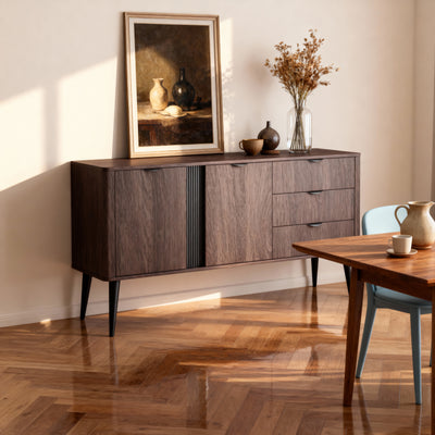 Velia-kommoden, 195 x 81, med skabe og skuffer i soft loft-stil – i indretningen
