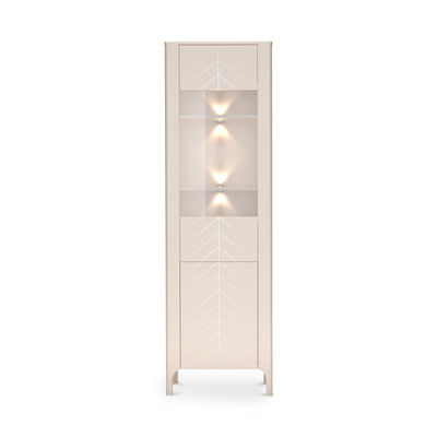 Højt vitrineskab EKLIPSO 60x197 med glaspartier i moderne stil, farven Kashmir – set forfra med LED-belysning | Pillovely